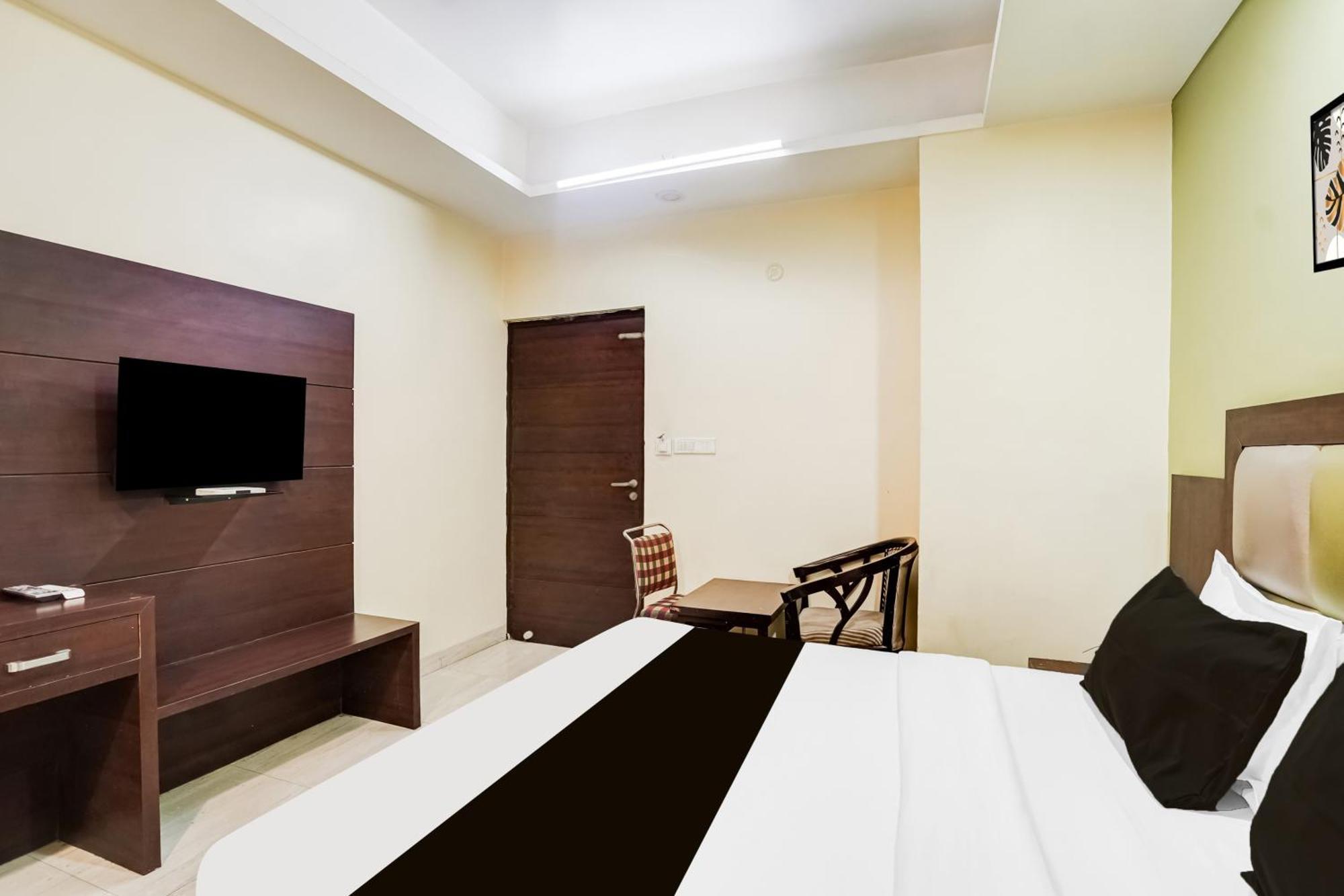 Super Townhouse Sikar Road Jaipur Formerly Hotel Aroma Inn Exterior photo