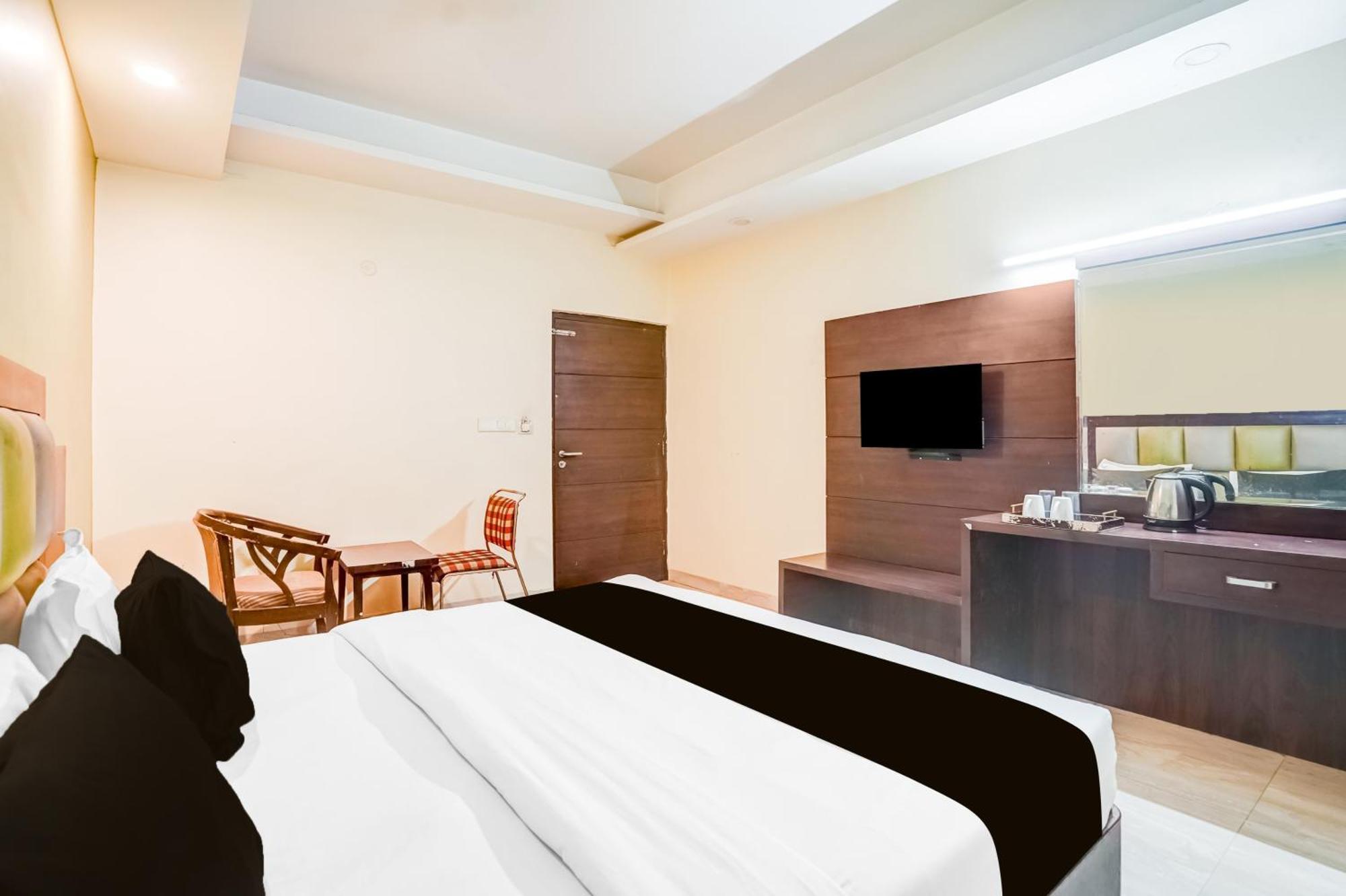 Super Townhouse Sikar Road Jaipur Formerly Hotel Aroma Inn Exterior photo